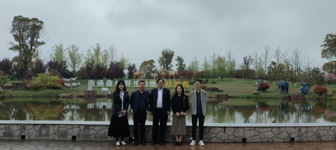 72b35f4ebb18eb64a9b0ff3066fb3160.png 72b35f4ebb18eb64a9b0ff3066fb3160.png