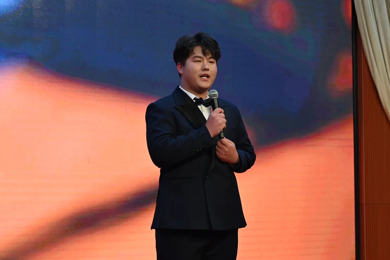 20251204 麦动青春 言译华章——我校校园主持人大赛 决赛圆满落幕2.jpg