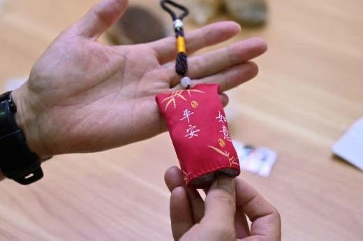 30081229matm[1].jpg
