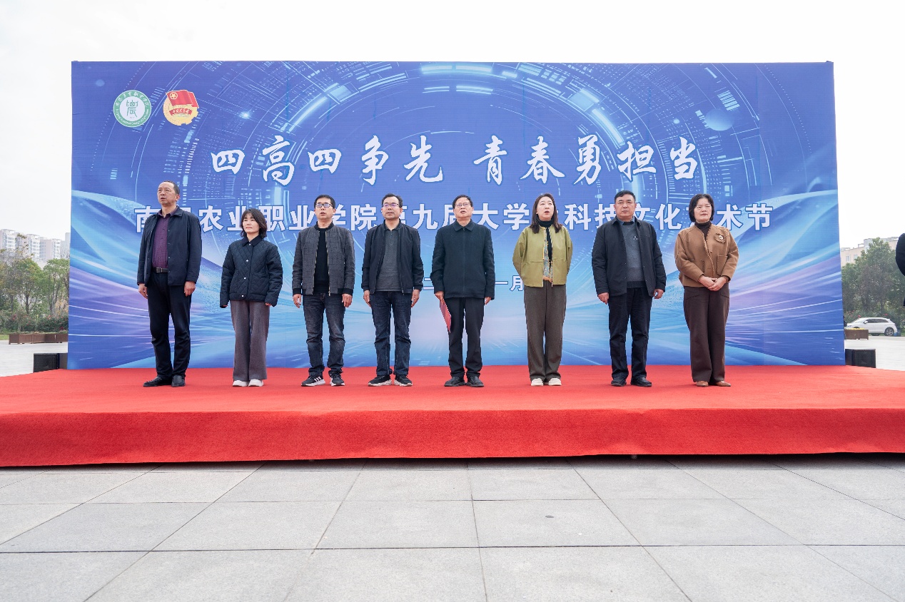 图片4.jpg 图片4.jpg