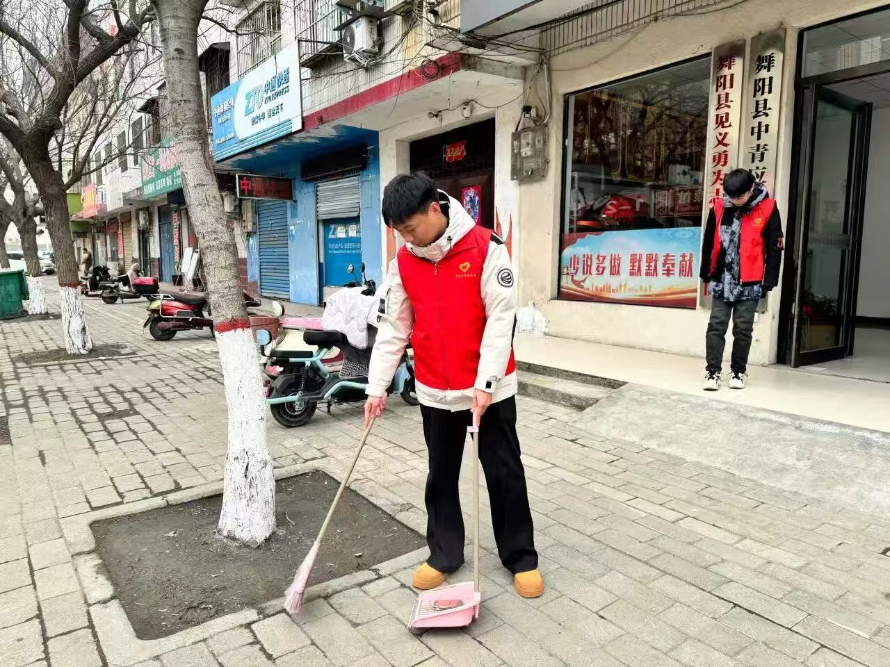 38c3193154e5522c774ce8f89a914adb.jpg 38c3193154e5522c774ce8f89a914adb.jpg