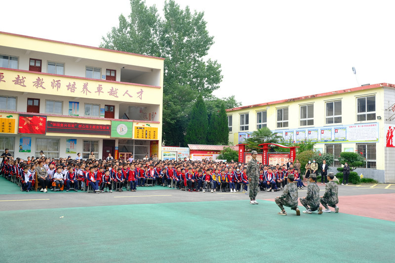 正步3.jpg