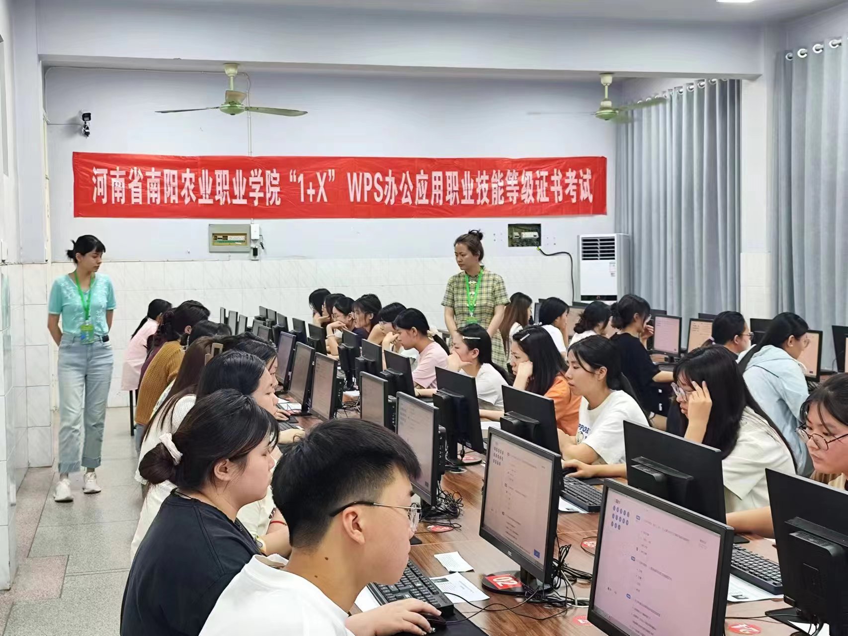 eacba64523cecb3b75951f65f614a63.jpg