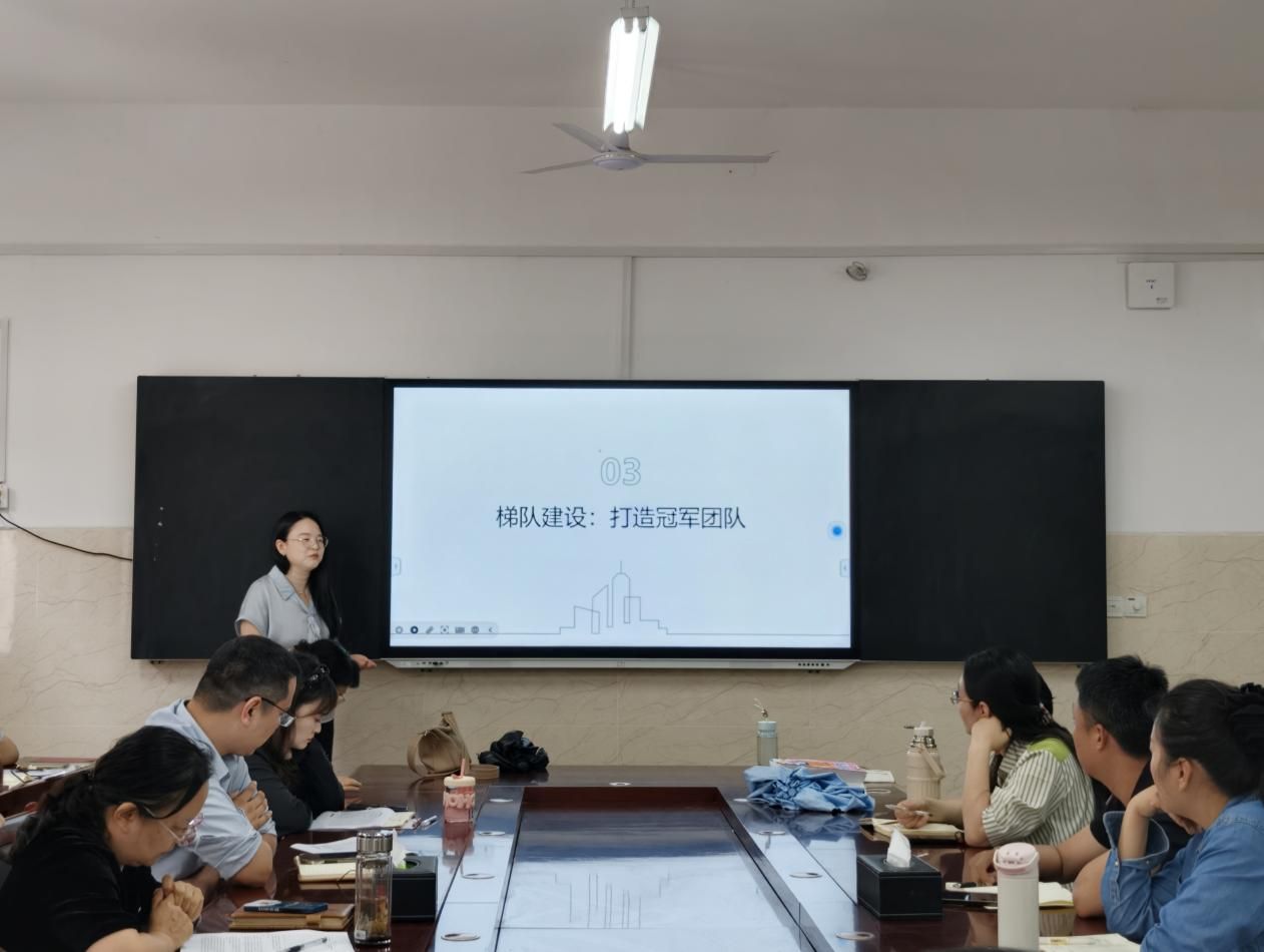 图片2.jpg 图片2.jpg