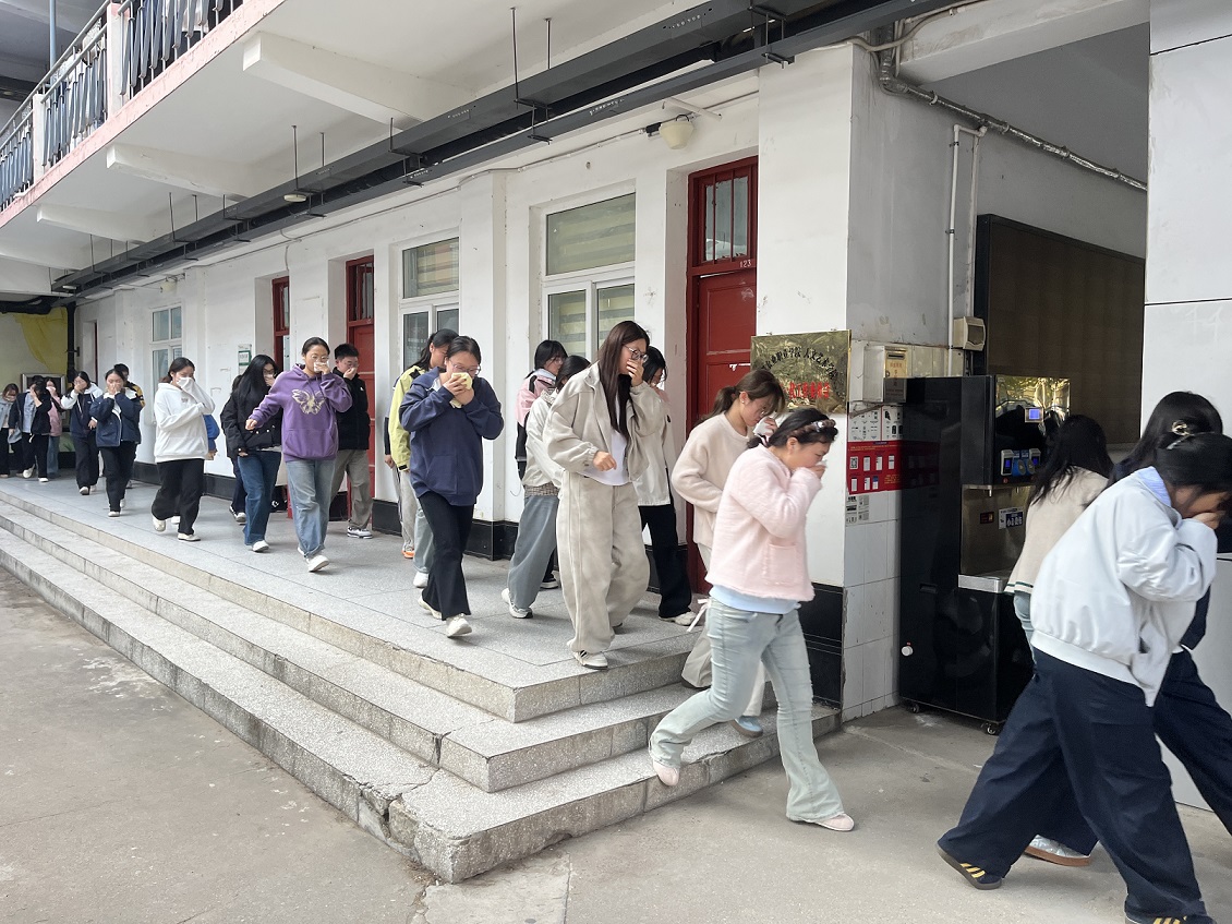 1cbe659952b23e21c363ccb3d5a7f11a.jpg 1cbe659952b23e21c363ccb3d5a7f11a.jpg