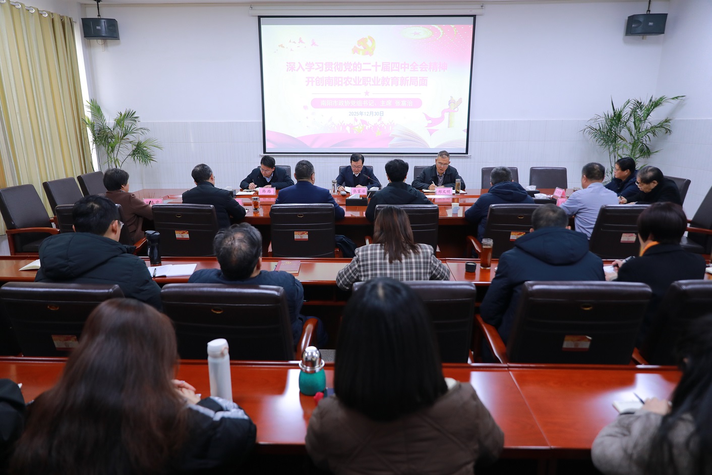 d05a98b4e447fa90046339811b1aad41.jpg d05a98b4e447fa90046339811b1aad41.jpg