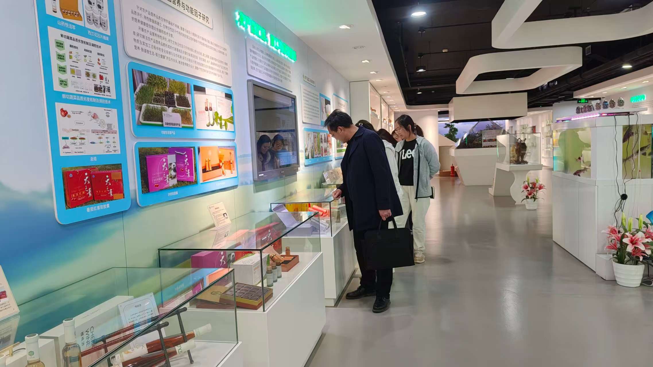 2e6ddd20ecc5ee11b2aae6afe560e6b8.jpg 2e6ddd20ecc5ee11b2aae6afe560e6b8.jpg