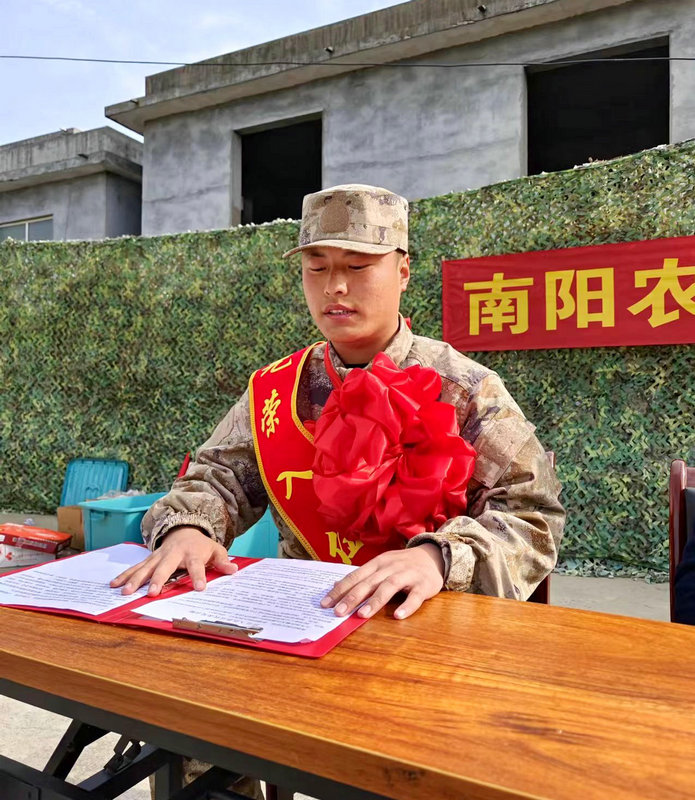 新兵代表.jpg